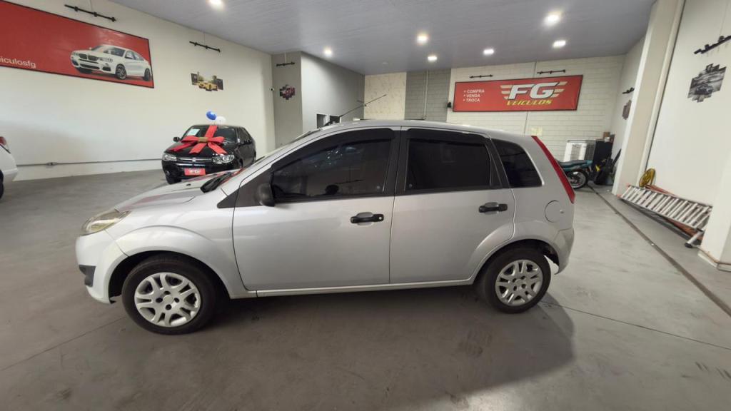 FORD Fiesta Hatch - Foto