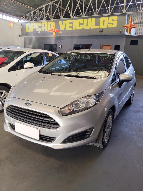 FORD Fiesta Hatch - Foto