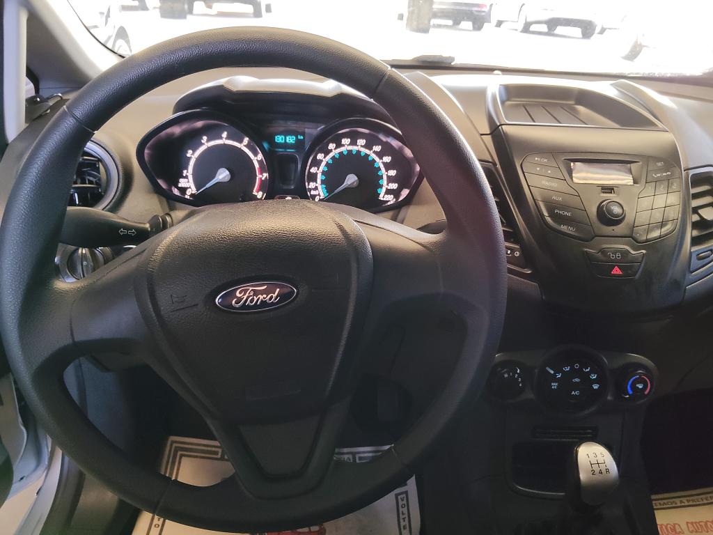 FORD Fiesta Hatch - Foto