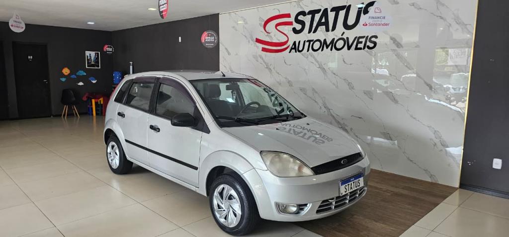 FORD Fiesta Hatch - Foto