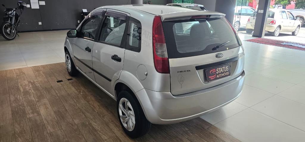 FORD Fiesta Hatch - Foto