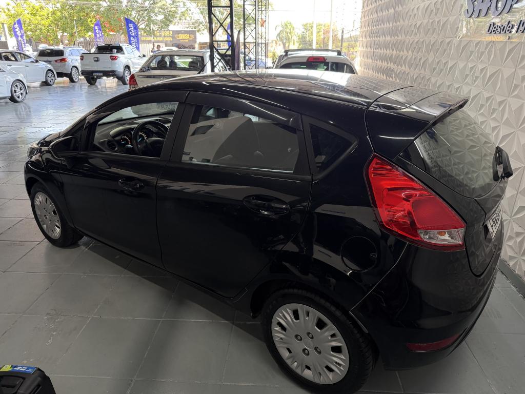 FORD Fiesta Hatch - Foto