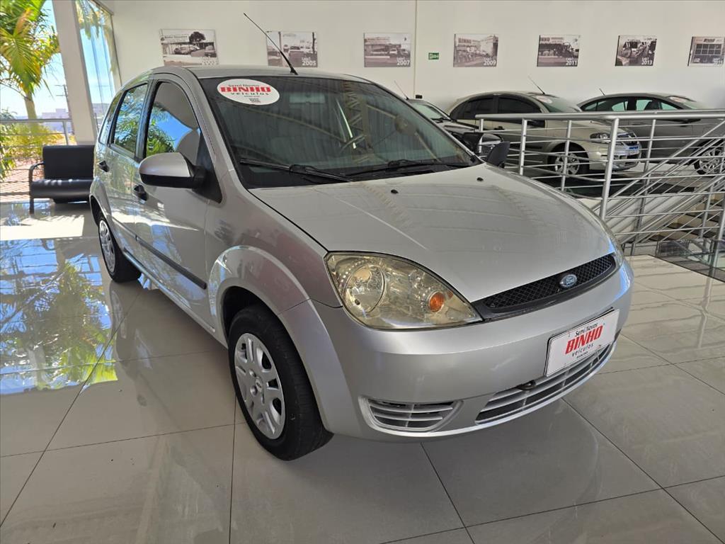 FORD Fiesta Hatch - Foto