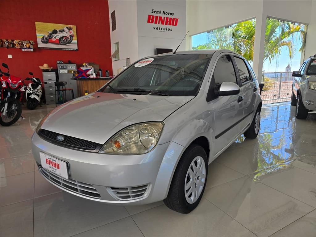 FORD Fiesta Hatch - Foto