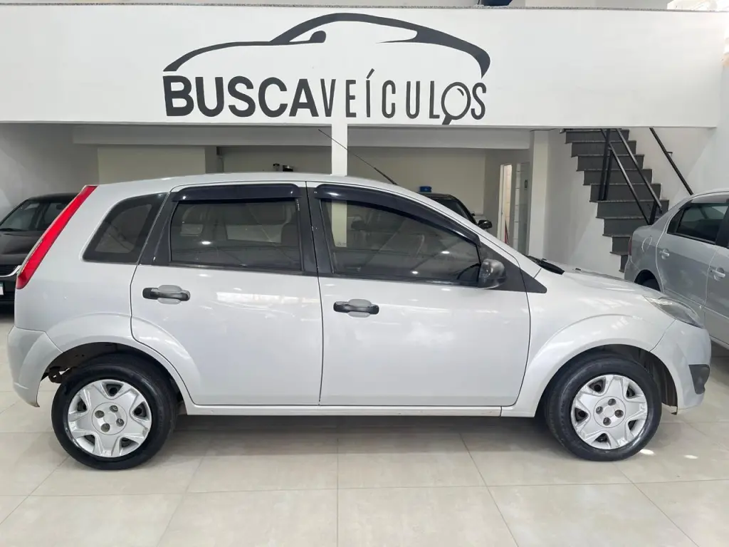FORD Fiesta Hatch - Foto