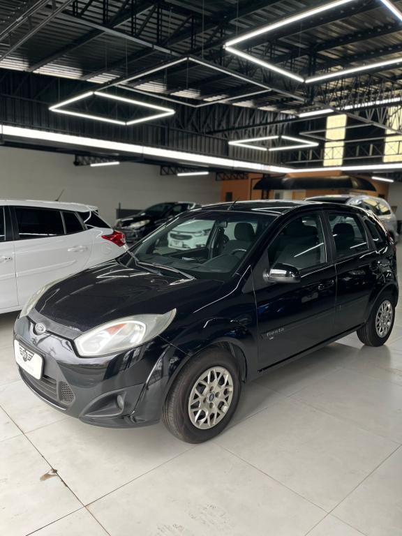 FORD Fiesta Hatch - Foto