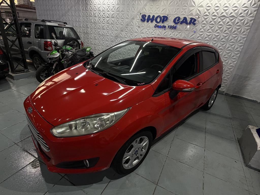 FORD Fiesta Hatch - Foto