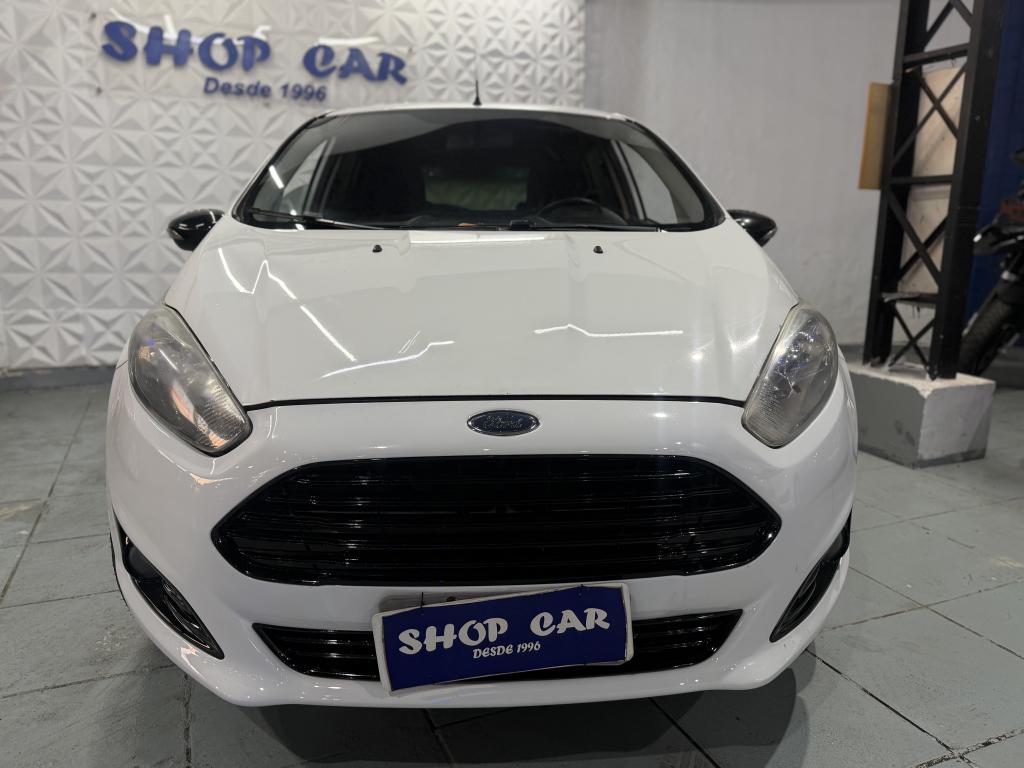 FORD Fiesta Hatch - Foto