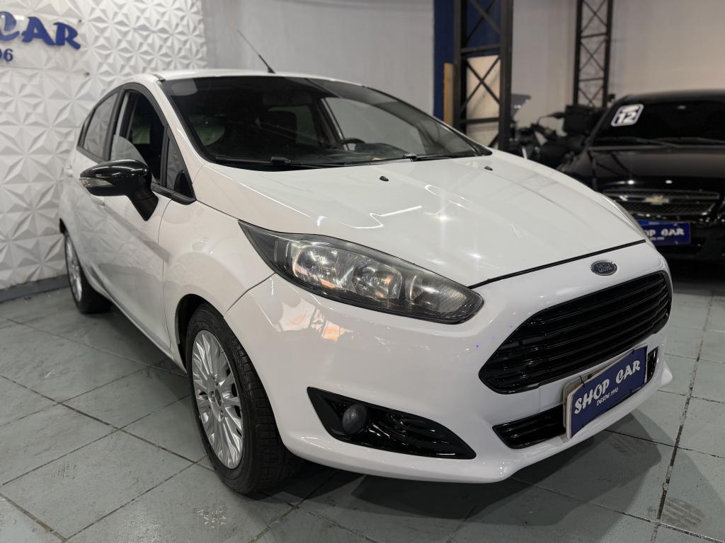 FORD Fiesta Hatch - Foto