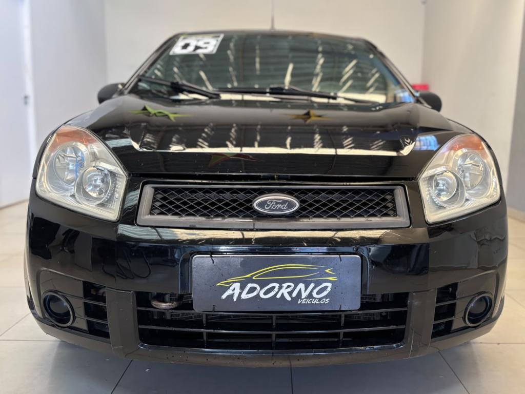 FORD Fiesta Hatch - Foto