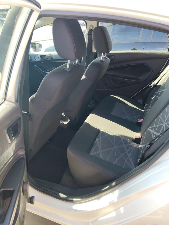 FORD Fiesta Hatch - Foto