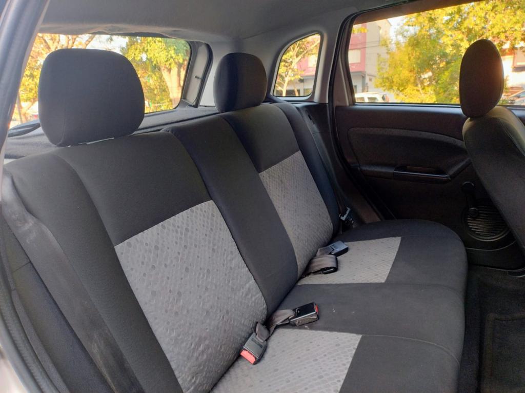 FORD Fiesta Hatch - Foto