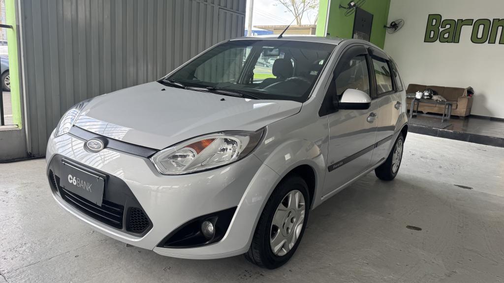 FORD Fiesta Hatch - Foto