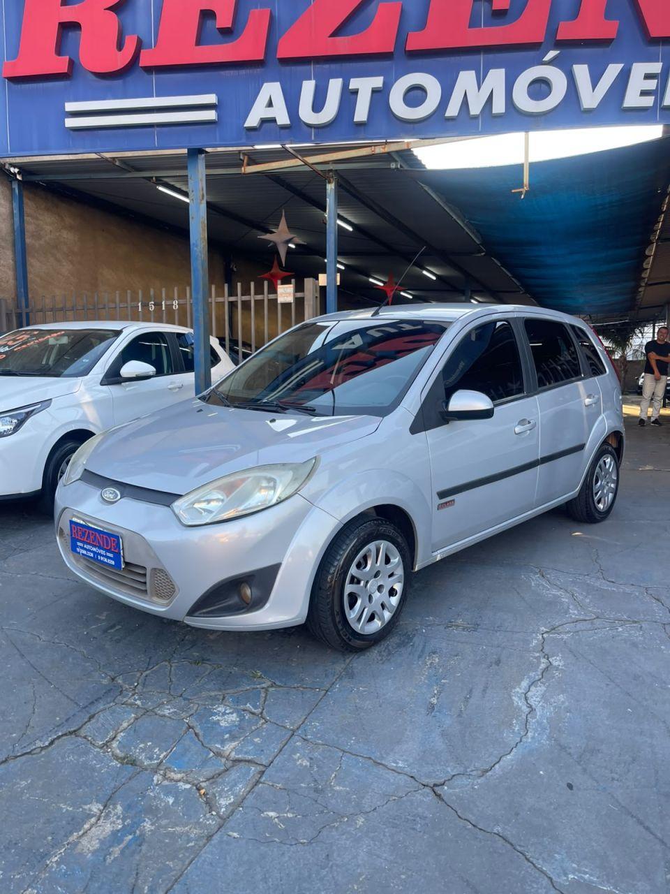 FORD Fiesta Hatch - Foto