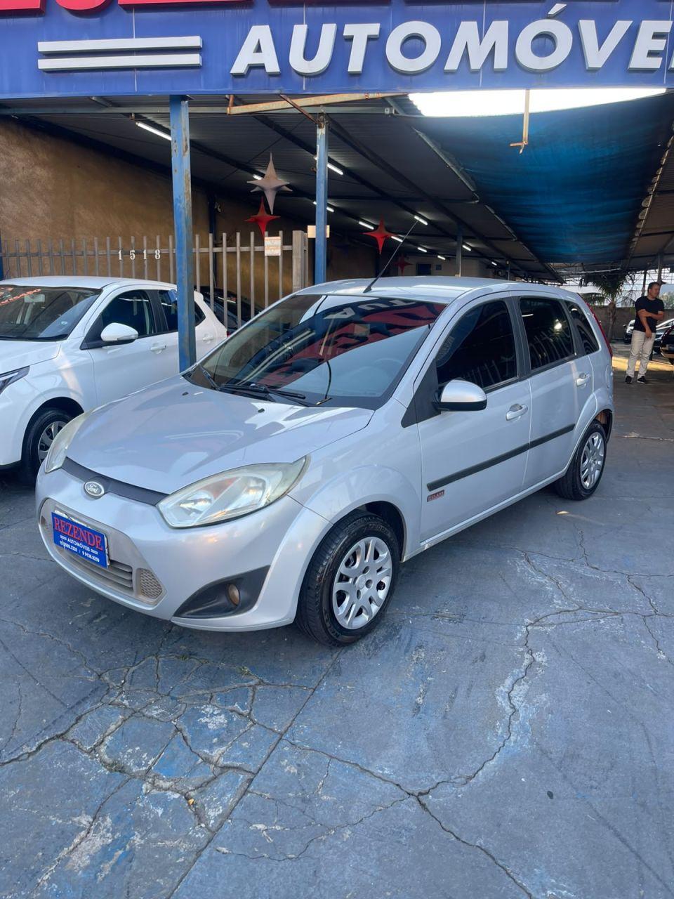 FORD Fiesta Hatch - Foto