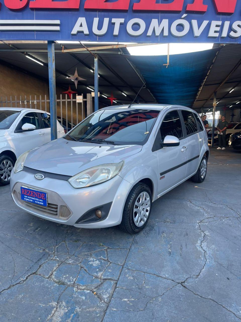 FORD Fiesta Hatch - Foto