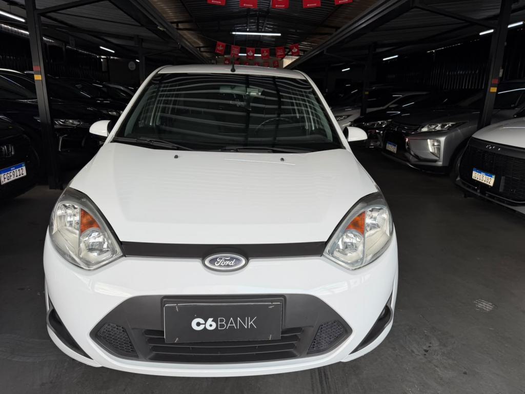 FORD Fiesta Hatch - Foto