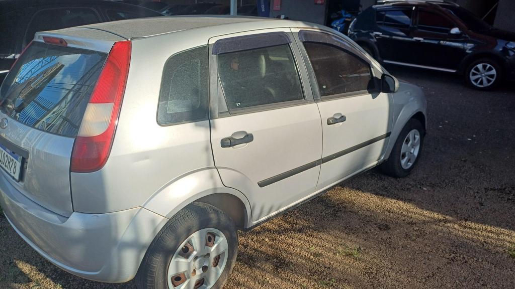FORD Fiesta Hatch - Foto
