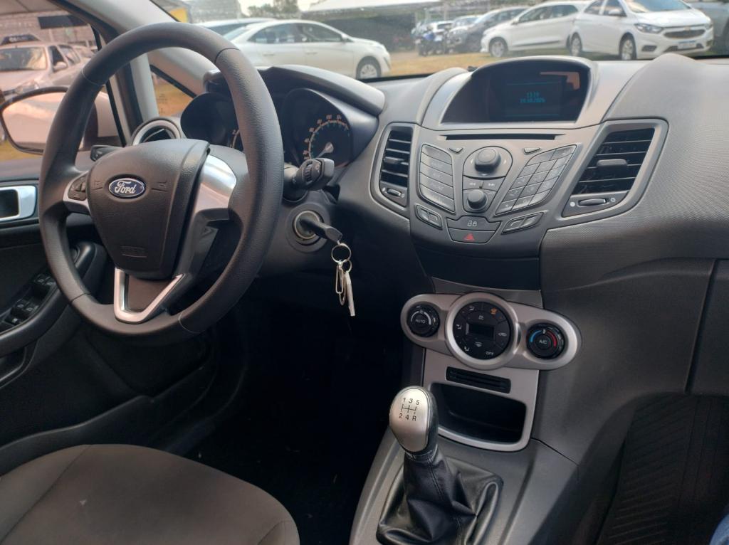FORD Fiesta Hatch - Foto