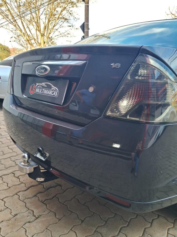 FORD Fiesta Sedan - Foto
