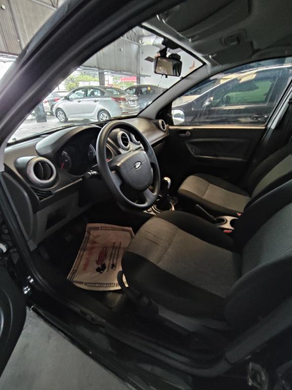 FORD Fiesta Sedan - Foto