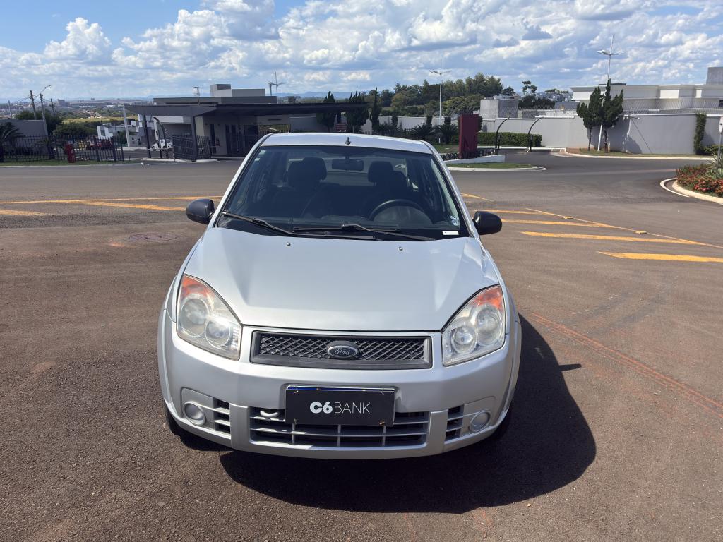 FORD Fiesta Sedan - Foto