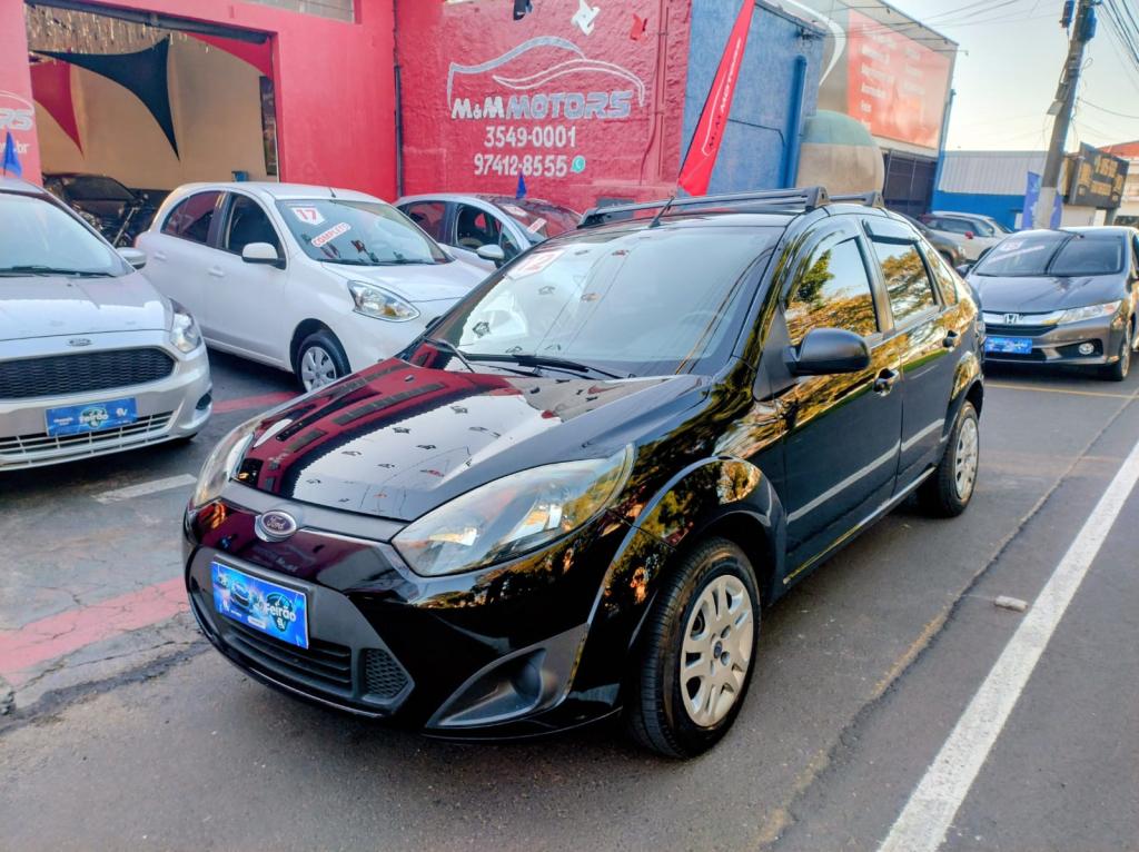 FORD Fiesta Sedan