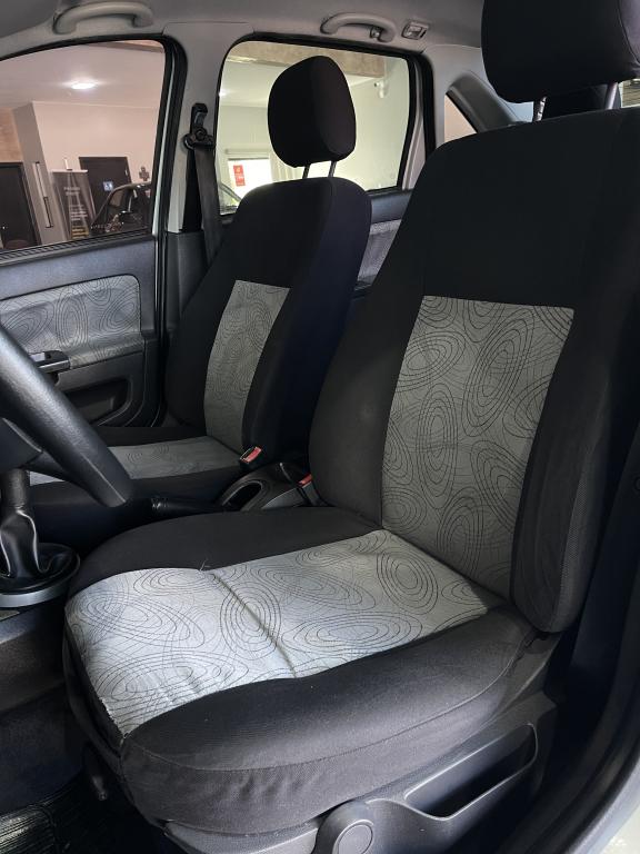 FORD Fiesta Sedan - Foto