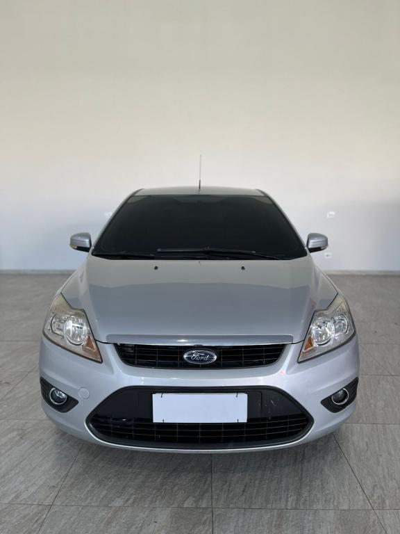 FORD Focus Hatch - Foto