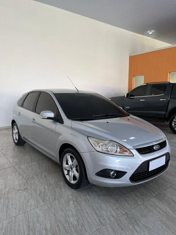 FORD Focus Hatch - Foto