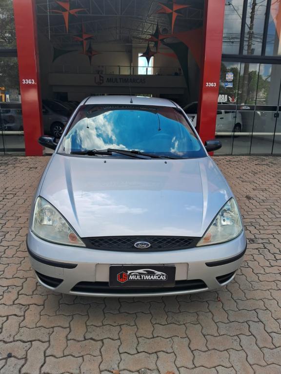 FORD Focus Hatch - Foto