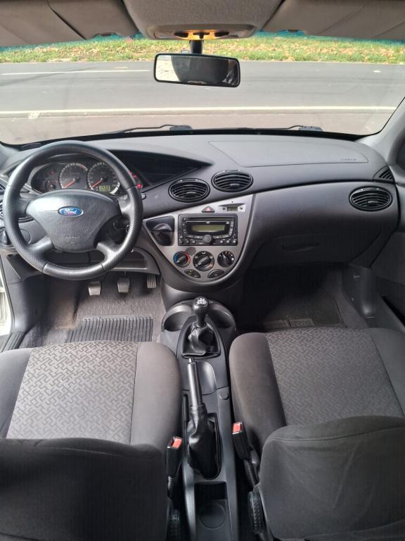 FORD Focus Hatch - Foto