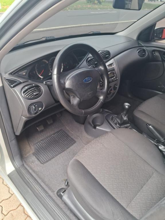 FORD Focus Hatch - Foto