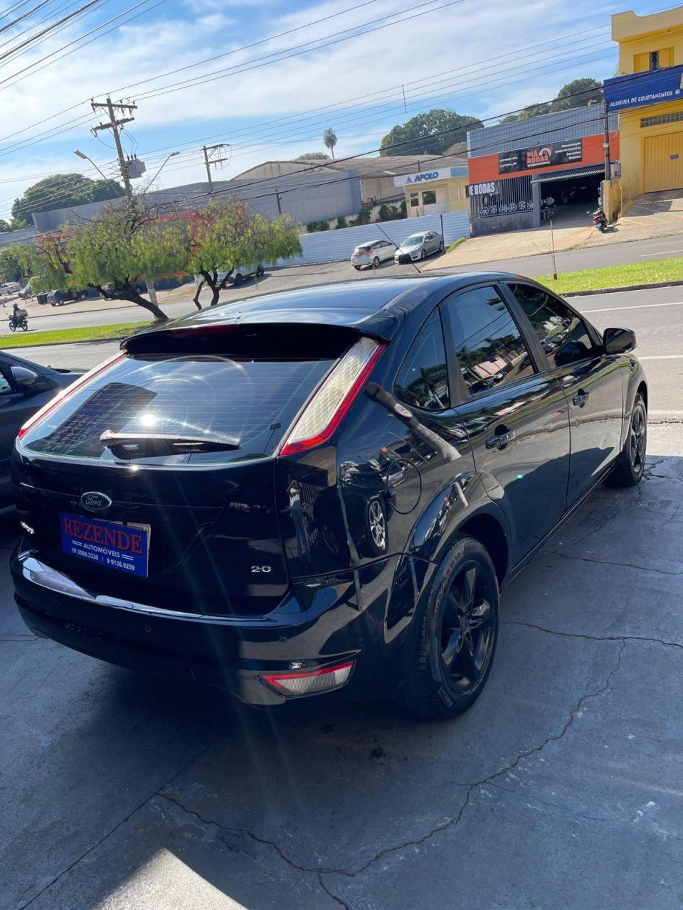 FORD Focus Hatch - Foto
