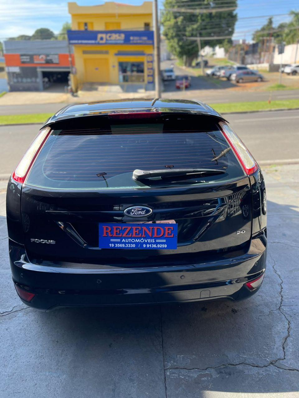 FORD Focus Hatch - Foto