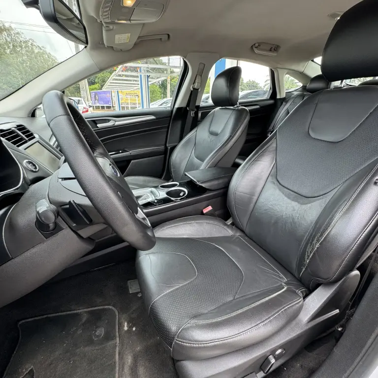 FORD Fusion - Foto