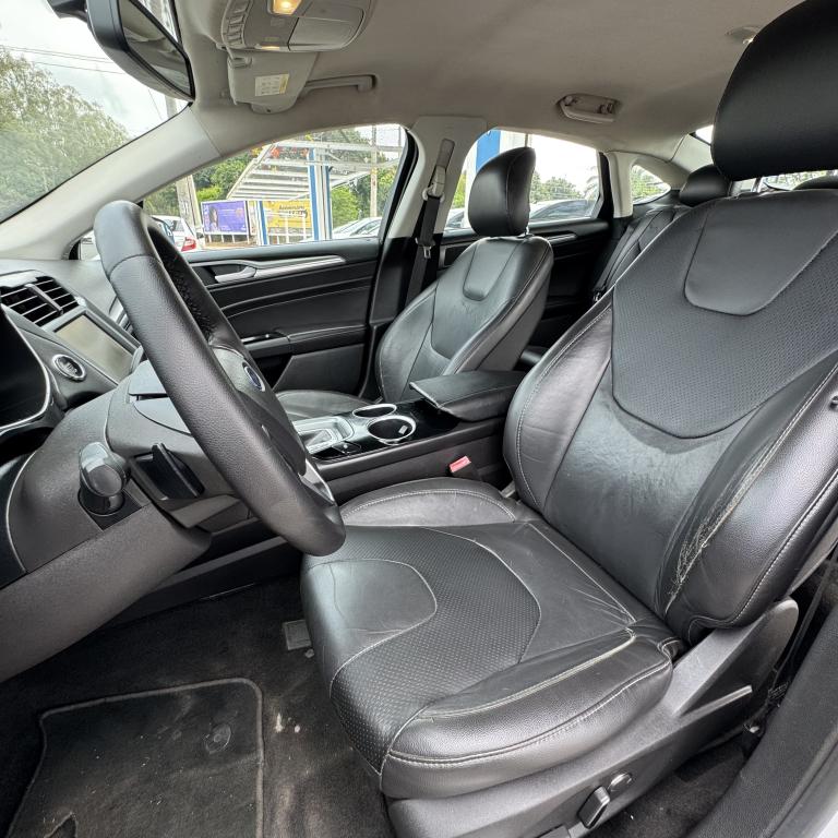 FORD Fusion - Foto