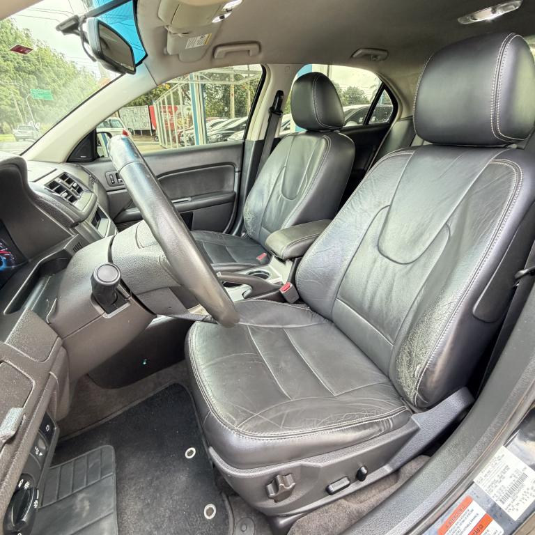 FORD Fusion - Foto