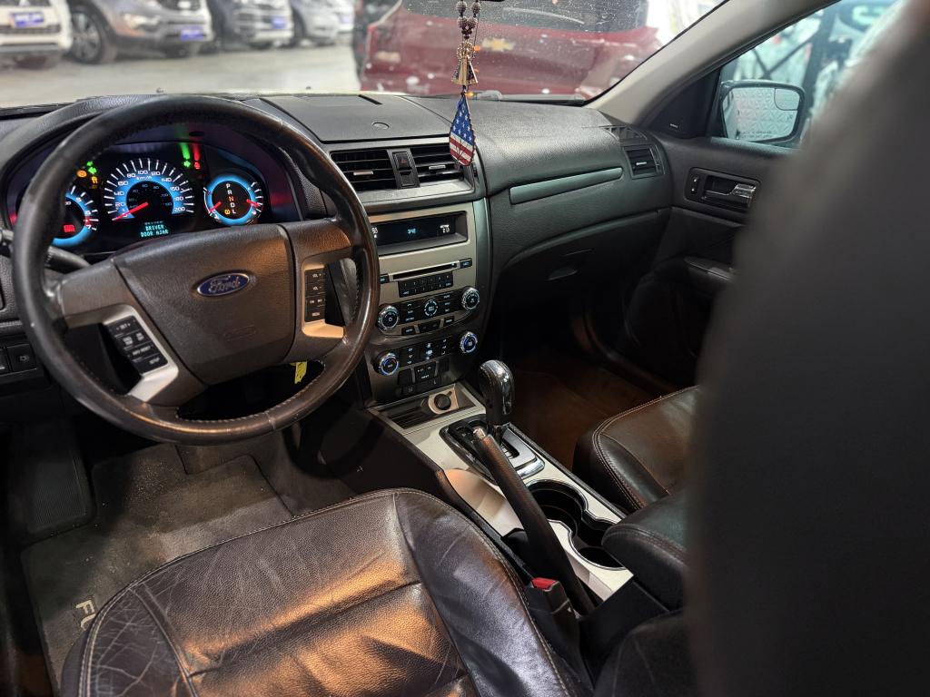 FORD Fusion - Foto