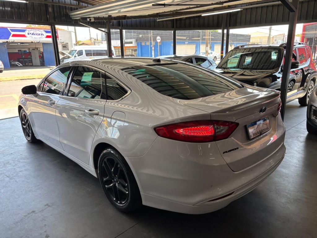FORD Fusion - Foto