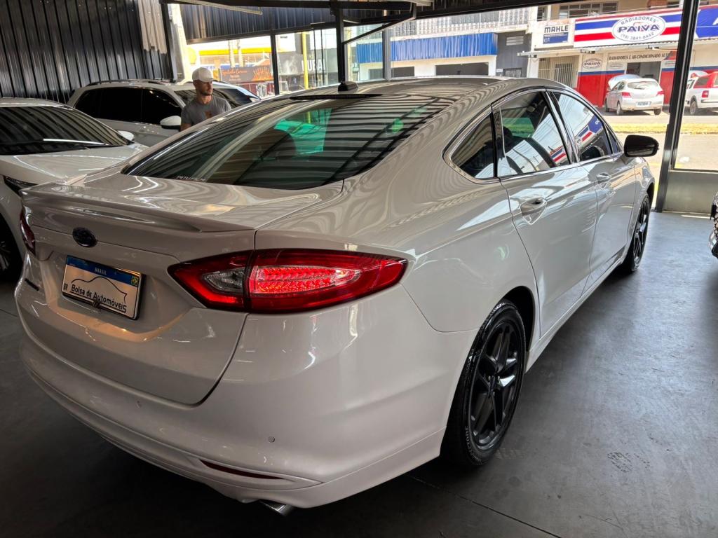 FORD Fusion - Foto