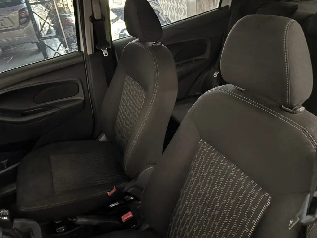 FORD Ka Hatch - Foto