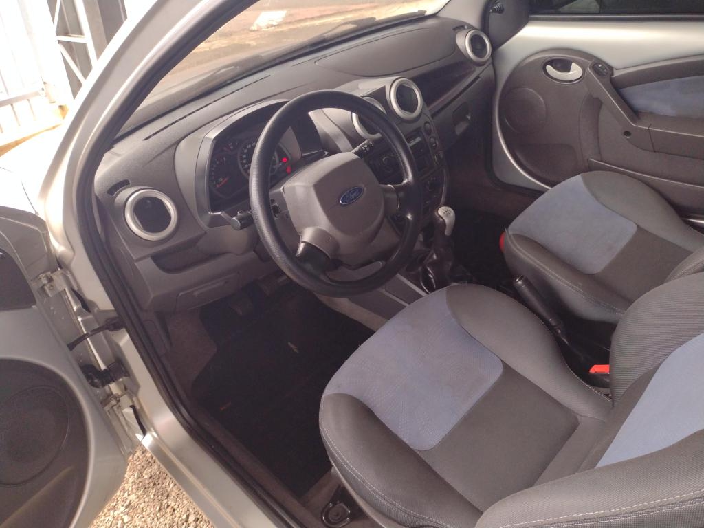 FORD Ka Hatch - Foto
