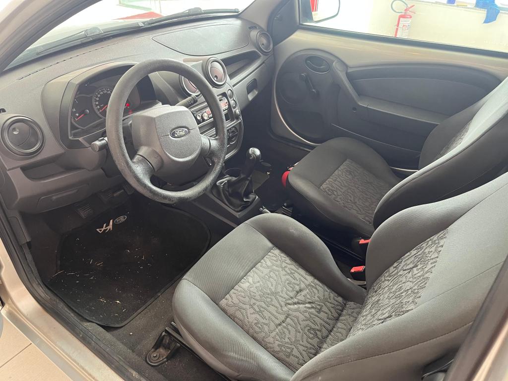 FORD Ka Hatch - Foto