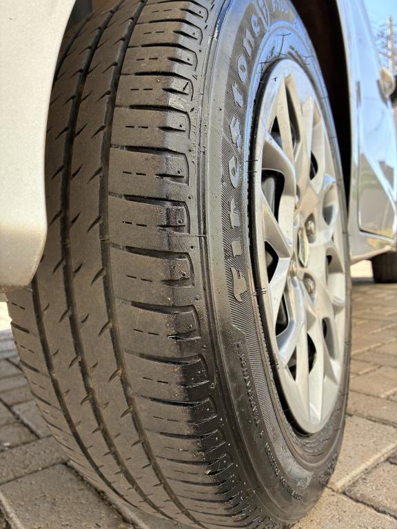 FORD Ka + Sedan - Foto