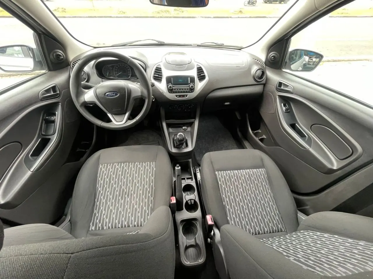 FORD Ka + Sedan - Foto