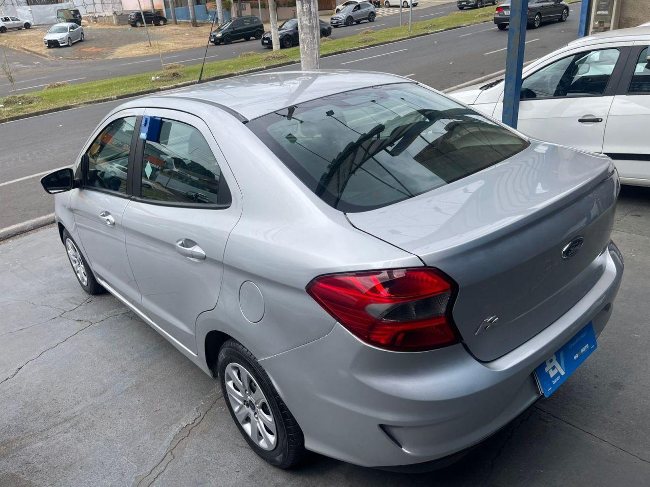 FORD Ka + Sedan - Foto
