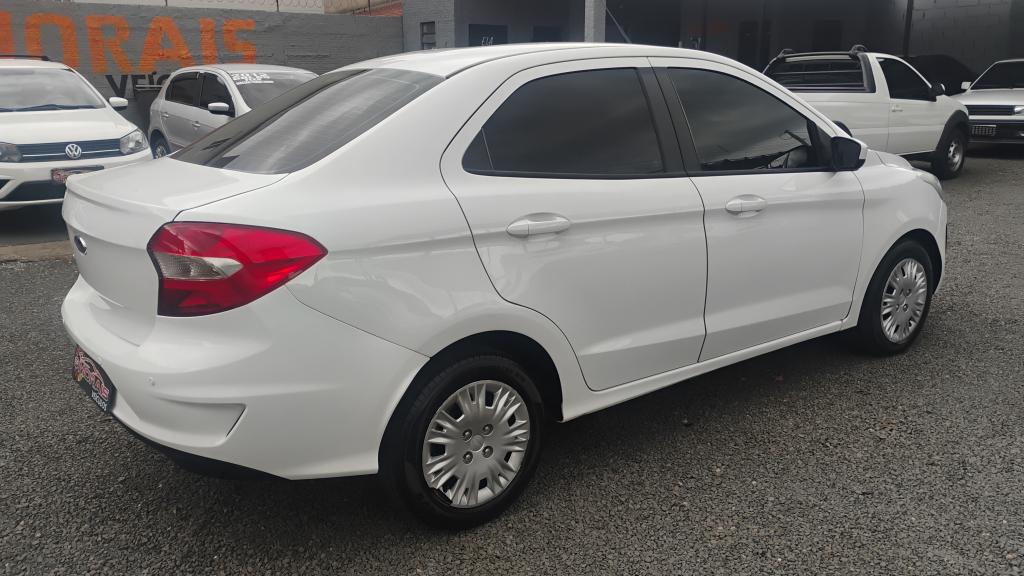 FORD Ka + Sedan - Foto