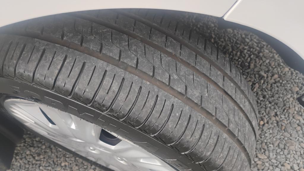 FORD Ka + Sedan - Foto