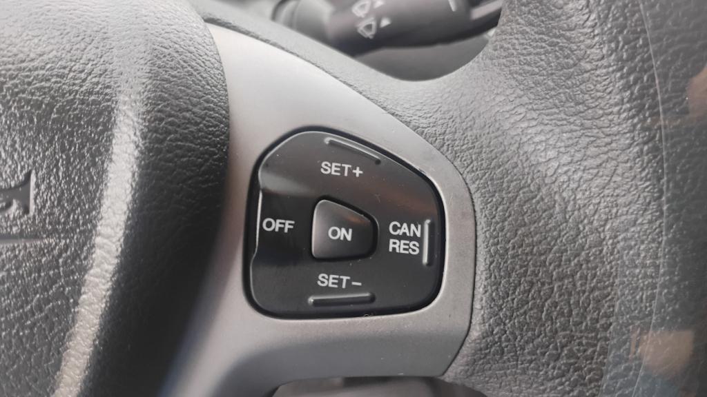 FORD Ka + Sedan - Foto